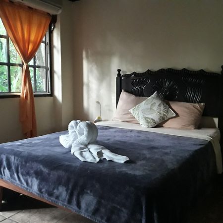 Hotel La Colina Manuel Antonio Eksteriør billede