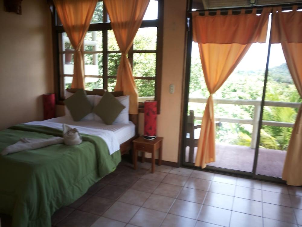 Hotel La Colina Manuel Antonio Eksteriør billede
