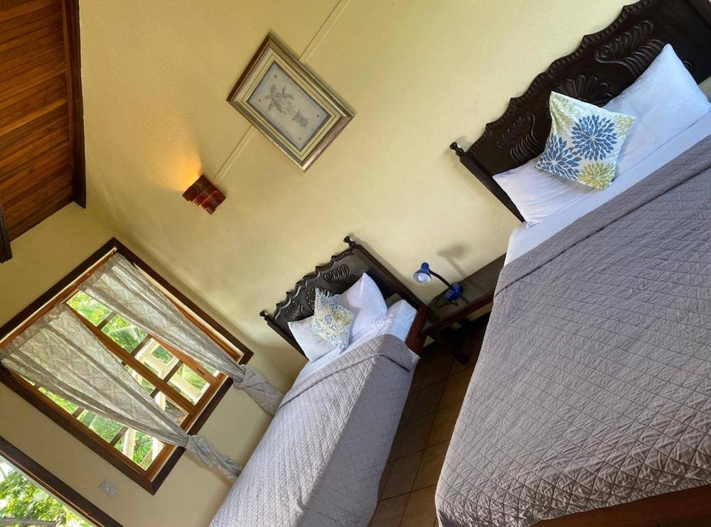 Hotel La Colina Manuel Antonio Eksteriør billede
